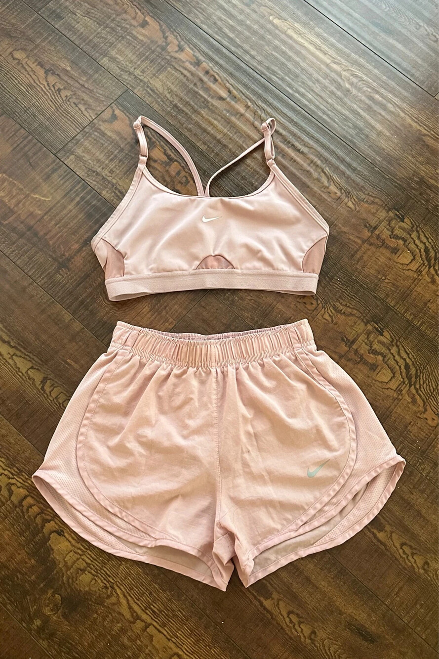 Nike drifit baby pink bra and shorts set - Picture 6 of 7